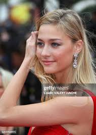 61 Beatrice Gonzalez Photos & High Res Pictures