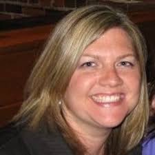 Danielle Maloney (@luvbug14320)