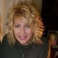 Pam Weber's Instagram, Twitter & Facebook