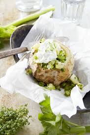 Gefullter Knollensellerie Schnittlauch Staudensellerie Und Kresse Quark Staudensellerie Rezepte Leckere Vegetarische Rezepte