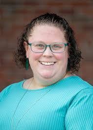 Beth Todd's Instagram, Twitter & Facebook