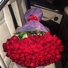 Solo ribadire che ti penso ancora, che sono ancora innamorato di te. Pin Di ð'´ ð'Š ð' ð'š Su Way To A Girls Heart Roses Chocolates Diamonds Luxe Gifts Rose Rosse Idee Fidanzamento Idee Foto Instagram