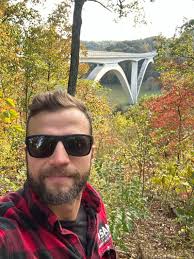 Lena Whittington's Instagram, Twitter & Facebook