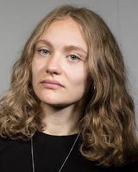 Shannon Granger's Instagram, Twitter & Facebook