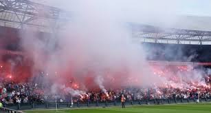 Ron peter vlaar (born 16 february 1985) is a dutch former footballer who played as a centre back. Feyenoord Rotterdam First Training 26 06 2013