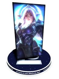 Hit me up if you have any thoughts are questions on the process! Lunar Eclipse Leona