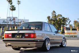E30zone.net wheel wiki page, for oem/aftermarket wheel suggestions. Champagne Dreams The Classiest E30 Bmw 325i We Ve Ever Seen Bmw E30 Bmw E30
