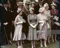Queen elizabeth ii's younger sister, princess margaret, was seen as a royal wild child and the black sheep of the royal family. 900 Queen Mum Ideas Queen Mum Queen Mother Queen Elizabeth