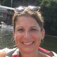 Deanna Powers's Instagram, Twitter & Facebook