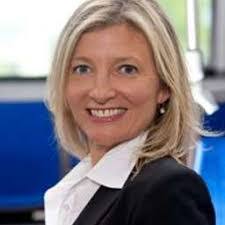 Amy Ard's Instagram, Twitter & Facebook