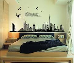 Esistono tanti modi per decorare la parete dietro al letto, oggi ti propongo quattro soluzioni veloci da realizzare e a portata di tutte le tasche. Parfyum Kapan Prevodach Come Decorare Parete Dietro Letto Amazon Africanthyme Com