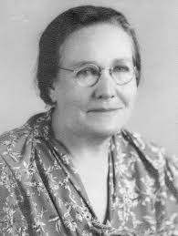 Mary Permenter's Instagram, Twitter & Facebook