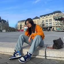 Fashion Air Jordan 1 High Og Obsidian University Blue Basketball Shoes Aj1 Jordan Sneakers In 2020 Streetwear Fashion Women Streetwear Fashion Jordan Outfits Womens