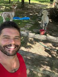 8 years ago, my sister-in-law thought it'd be hilarious to get us a bunch  of alpacas for Secret Santa. Yes, you read that right