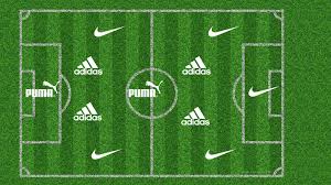 Auf der suche nach den perfekten fußballschuhen für leistung & spaß auf dem rasen oder in der halle? Fussballschuhe Fur Deine Spielposition Schuhe Auswahlen