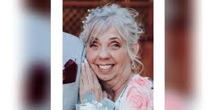 Glenda Mccullough's Instagram, Twitter & Facebook