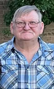 Larry Bays's Instagram, Twitter & Facebook