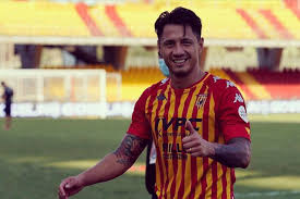 Gianluca lapadula, 30, aus italien ⬢ position: Lapadula Benevento Derroto 1 0 A La Fiorentina Y Va Por La Juventus Noticias Agencia Peruana De Noticias Andina