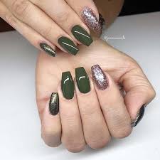 See more ideas about nail art designs, nail art, nail designs. 43 Best Gel Nail Designs To Copy In 2021 Page 2 Of 4 Stayglam Green Nail Designs Gel Nail Designs Glitter Gel Nails