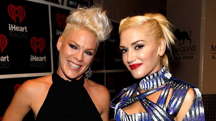 Pink reunites with Gwen Stefani to perform 'Just A Girl'