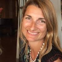 Vanessa Dewitt's Instagram, Twitter & Facebook