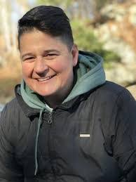 Jessica Shinn's Instagram, Twitter & Facebook