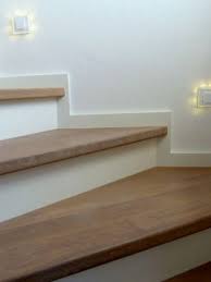 Freitragende treppe gerade, in eiche geölt, mit beidseitig geländer. Treppen Gute Treppe Einzigartige Treppen Aus Holz