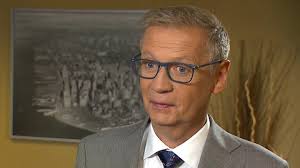 Günther johannes jauch (german pronunciation: Wer Wird Millionar Danke Special Enkelin Bringt Oma Zu Gunther Jauch