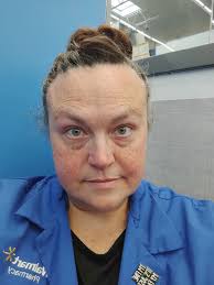 Higher the hair, closer to God kinda day!”💁🏼‍♀️😍💙 💇🏼‍♀️ :  @salon.eunoia @victoria.eunoia