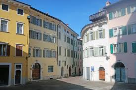Преторианский замок и башня чивика (palazzo pretorio e torre civica). Tipps Furs Trentino 10 Highlights In Rovereto
