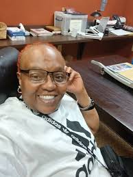 Hahanna waste! In case some of you dont know who I am, i just wanted to  introduce myself. Amanda emaciyapi ye, my ate is Fred Davis, and my kunsi  was Leona Faye