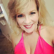 What are the best birthday cupcakes in the area?