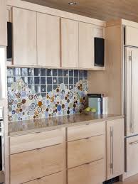Norm abram shows how to create easy access to items by building sliding kitchen shelves in a base cabinet. Modern Kitchen Cabinet Hardware Love The Edge Pulls On The Upper Cabinets And Drawers Diy Kitchen Backsplash Kitchen Hardware Modern Kitchen Cabinets