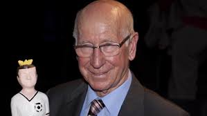 Manchester united icon and english 1966 world cup winner, sir bobby charlton, 83, has been diagnosed with dementia, it was revealed by his family on sunday. Sir Bobby Charlton An Demenz Erkrankt Kicker