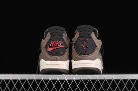 Check out our jordan 4 cactus jack selection for the very best in unique or custom, handmade pieces from our shops. Di Sulla Testa Di Bandiera Nazionale Air Jordan 4 Cactus Jack Olive Consumo Bandito Diametro