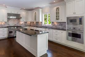Medallion hardwood flooring company frais naturally aged flooring medallion collection hand scraped via: Kitchen Flooring Benefits Of Hardwood Carpet Direct Kansas City
