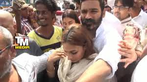 On july 28, 2020, south megastar, dhanush's doting wife and director, aishwarya r dhanush took to her instagram handle and posted a beautiful of her husband on his 37th birthday. Fans Irk Hero Dhanush His Wife At Tirumala