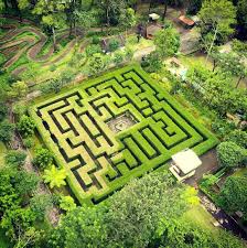 Harga tiket masuk obyek wisata dieng wonosobo update. Taman Labirin Di Coban Rondo Yang Wajib Dikunjungi Jadipergi