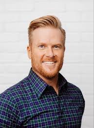 Buzz Scott's Instagram, Twitter & Facebook