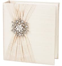 Jan Sevadjian Designs Simple Joy Wrapped In Silk These Luxurious Photo Albums And Guest Books Are Perfect Fo Photo Album Wedding Photo Albums Photo Album Diy