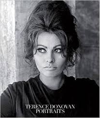 Amazon.com: Terence Donovan: Portraits: 9788862084826: Donovan, Terence,  Garner, Philippe: ספרים