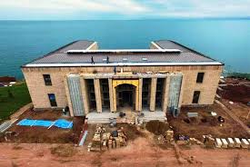 Ayşe ela ve betül yasemin isimlerinde ikiz çocukları vardır. Nagehan Alci Ahlat Kosku Nu Son Derece Mutevazi Buldum