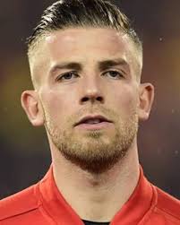 Als sohn von vater thomas eriksen und mutter (?) erlangte er im jahr 2021 als fußballer berühmtheit zum beispiel für tottenham hotspur, denmark, ajax. Alderweireld Fc