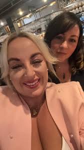 Happy new year you gorgeous bunch! Me && my little bestie are out  celebrating && would appreciate if anyone would like to send us anything  just no food please 🥰 The ward