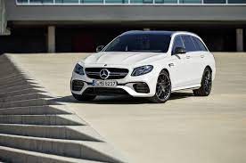 The e63 amg wagon featured a 6.2l naturally aspirated v8 engine. Mercedes Amg E63 S Wagon Review Pricing And Specs