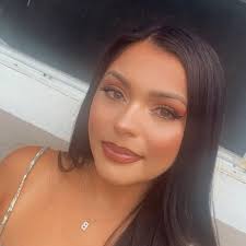 Who can provide affordable carpas and decoration services for an event?