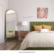 Dalam kasus kamar tidur, cermin sangat pantang ditempatkan tepat di depan tempat tidur. Menata Ruangan Sempit Dengan Cermin Besar Cansadecor Toko Online Furniture