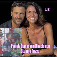 Pamela Camassa ha un nuovo amore. L'ex compagna di Filippo Bisciglia è  stata paparazzata mentre si scambiava un bacio appassionato con Stefano  Russo. Secondo quanto rivelato da settimanale Chi, sarebbe proprio lui