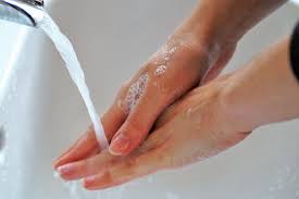 Cara mencuci tangan yang benar. Ikuti Langkah Who Cara Cuci Tangan Yang Baik Cegah Penularan Virus Corona Pikiran Rakyat Com