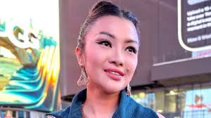 Mengenang Stevie Agnecya, Fitri Carlina Berbagi Kenangan tentang Sahabat  yang Selalu Sehat dan Ceria